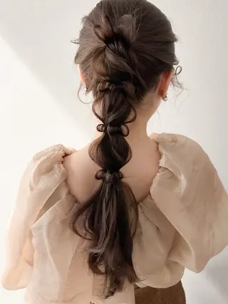 ロング カラー ヘアアレンジ autre所属・大久保 ひでなりのヘアスタイル