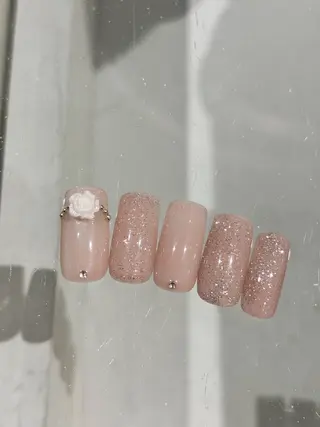 ネイル Bloom所属・Bloom yuriのネイルデザイン