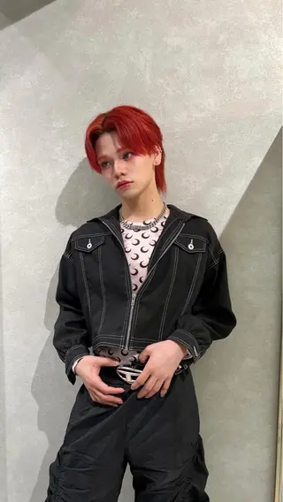 カラー メンズ 韓国風艶カラー 🇰🇷🩶/REIのヘアスタイル