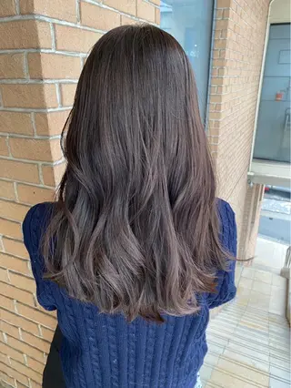 ロング レイヤーカット/ うる艶カラー/ユイのヘアスタイル