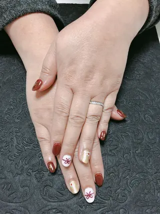 ネイル 辻 依子のネイルデザイン