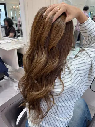ロング カラー Salon de With 浅見友梨香のヘアスタイル