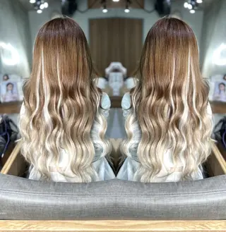 ロング カラー 韓国特化🌿カラー❌ エクステ👩祐樹💚のヘアスタイル