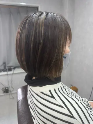 ショート カラー Lien 深井店のヘアスタイル
