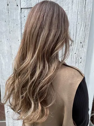 カラー 【店長】インナー指名 No.1戸塚優思のヘアスタイル