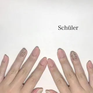 ネイル Schüler所属・野内 まきのネイルデザイン