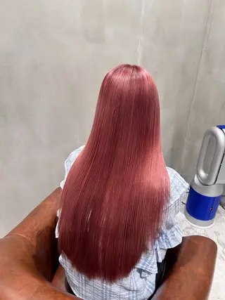 ロング 🥇KEN /レイヤー/艶カラーのヘアスタイル