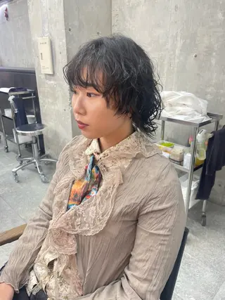 ショート 鈴木瑛里／ブロンド ベージュ／男女のヘアスタイル