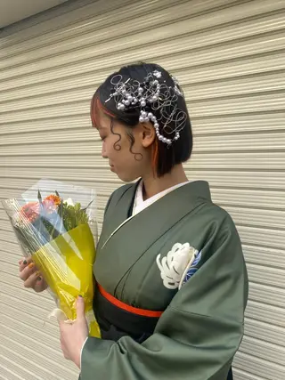 ショート NORA Journey所属・ブリーチカラー/ブロ ンドレイヤーカットのヘアスタイル