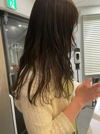 ロング カラー classic 新横浜所属・大人girly🛋️ 🤍yukakoのヘアスタイル