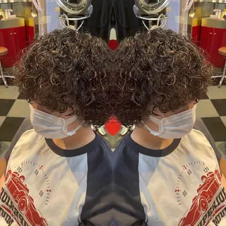 パーマ 👑派手髪/カット 👑ANRYのヘアスタイル