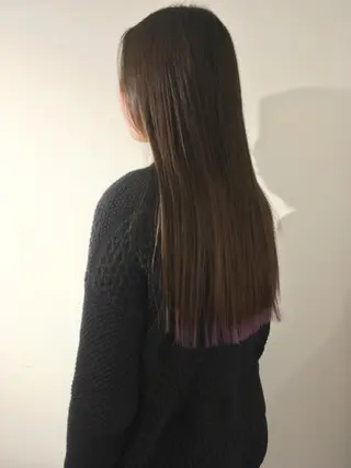 セミロング ヨナイ チヒロのヘアスタイル