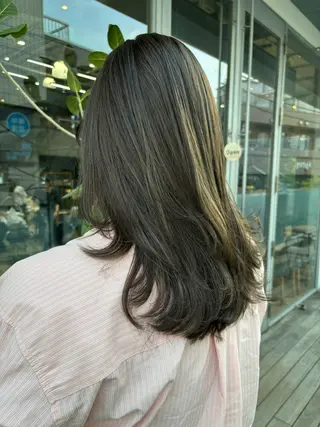 ミディアム カラー パーマ ヘアアレンジ 押切 響 のヘアスタイル