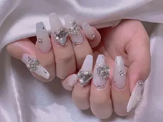 ネイル M2ネイルサロン【長さ出し&フィルイン導入店】所属・長さ出し専門店 RIRIのネイルデザイン
