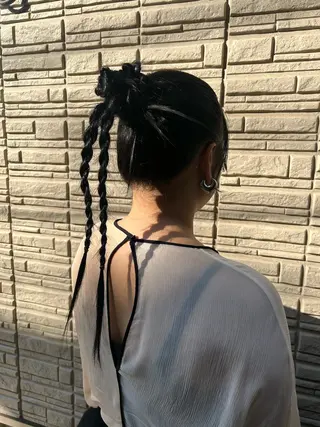 ヘアアレンジ ｵｶﾓﾄ ﾐｽﾞｷのヘアスタイル