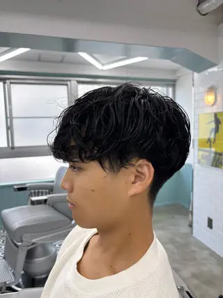 パーマ メンズサロン DAMDEE TOKYO HAIR LOUNGE 横浜関内店【ダムディー】所属・横浜/フェードカット / Kanakoのヘアスタイル