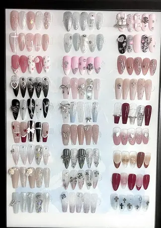 ネイル ビルドアップ ビューティーのネイルデザイン