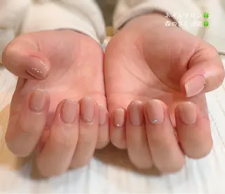 ネイル 森のさんぽ道所属・ショートネイル 森のさんぽ道のネイルデザイン