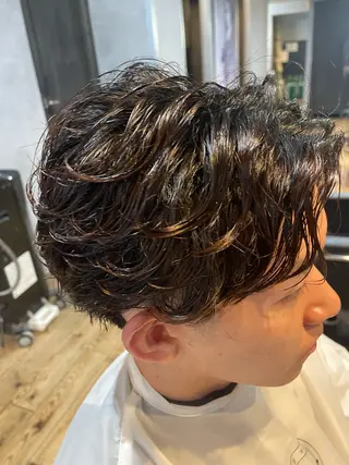メンズ 氏家勝悟/ ウジイエショウゴのヘアスタイル
