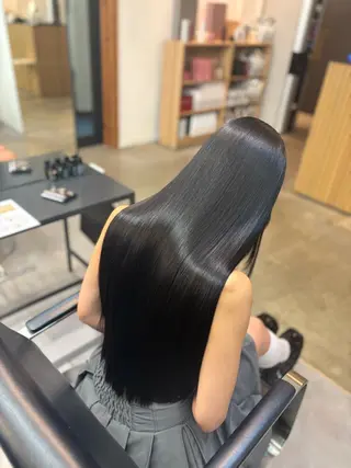 ロング RAF TOKYO 渋谷店所属・みらん RAF TOKYOのヘアスタイル