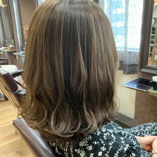 ミディアム カラー 髪質改善🩵艶髪 ストレート🩵山口のヘアスタイル
