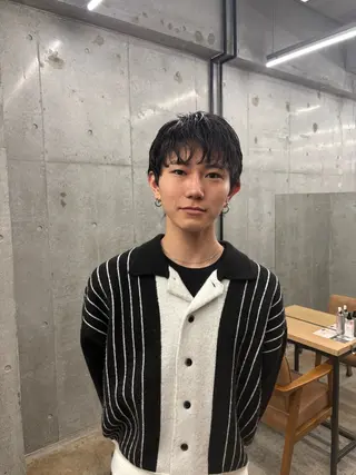 ショート メンズ 《メンズ支持NO.1 ×艶ブラウン》ソウタのヘアスタイル