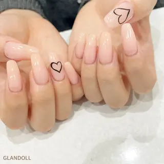 ネイル GLANDOLL YURIのネイルデザイン