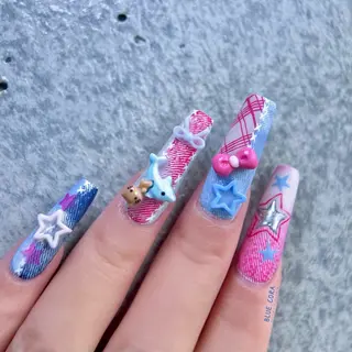 ネイル BLUE CORA所属・BLUE CORAのネイルデザイン