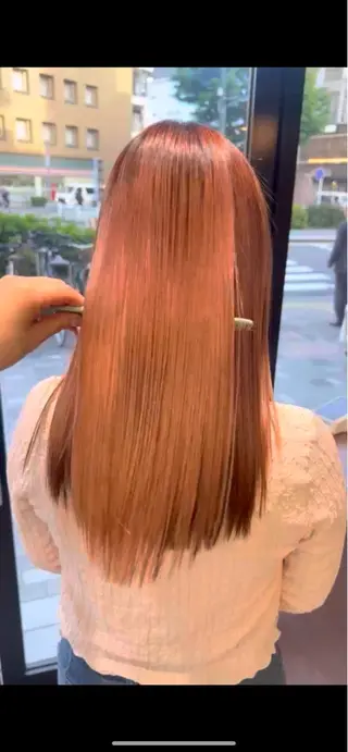 ロング メ イのヘアスタイル