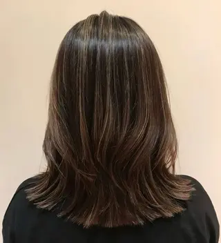 ミディアム カラー HAIRLOUNGESoleil六本木所属・Soleil 🌷キムラユウカ🌷のヘアスタイル