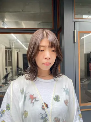 セミロング カラー ボブ/透明感カラー EMIRIのヘアスタイル