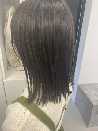 カラー HANA ROCCO3rdのヘアスタイル