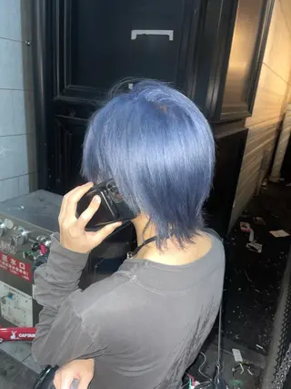 メンズ 寒色/ブリーチ/💙 艶カラーYURIAのヘアスタイル