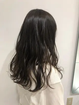 ロング カラー ヤマモト マイのヘアスタイル