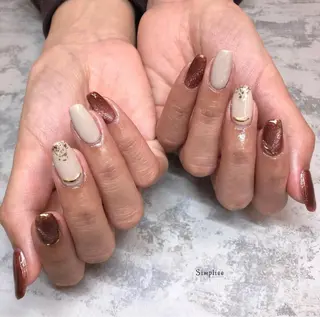 ネイル simpliee / arisaのネイルデザイン