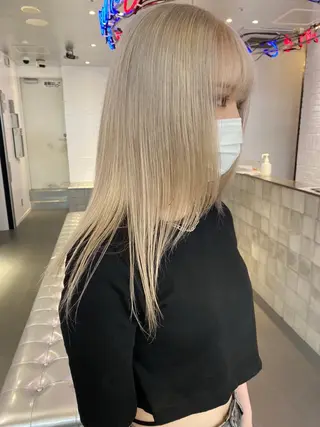 ロング カラー ヘアアレンジ GAME by AlanSmithee 原宿所属・🎀韓国ハイトーン saya🎀💜のヘアスタイル