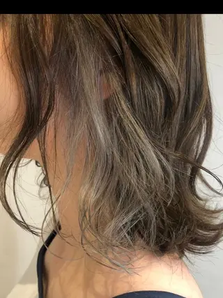 ミディアム 🌈インナーカラー SOU🌈のヘアスタイル