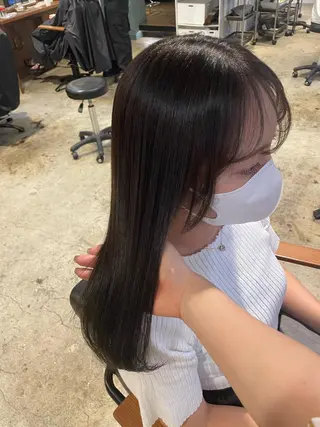 セミロング eri 🧴🫧のヘアスタイル