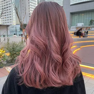 ロング 石本 眞優のヘアスタイル