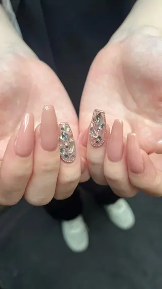 ネイル ネイルサロンアジアン池袋店所属・林 夏萌のネイルデザイン