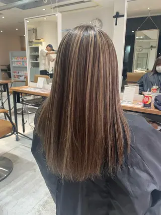 セミロング カラー 艶ハイトーン👑♡ NATSUKIのヘアスタイル