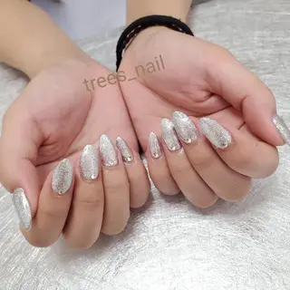 ネイル trees_ nailのネイルデザイン