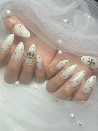 ネイル うるつやネイル🫧 Amiのネイルデザイン