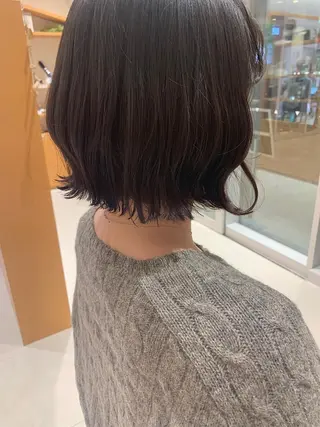 ミディアム 下川 由貴のヘアスタイル