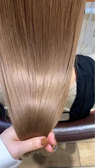 ロング レイヤーカット🐺 hina🩶のヘアスタイル