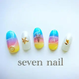 ネイル 名倉 なな子のネイルデザイン