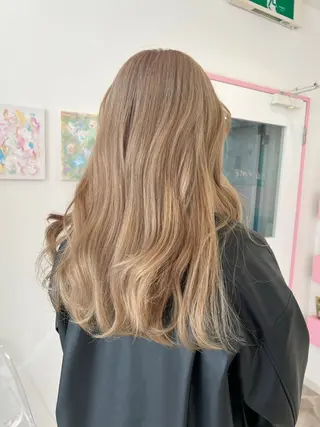 ロング ハイトーン♡ブリーチ ♡エクステ♡nanaのヘアスタイル