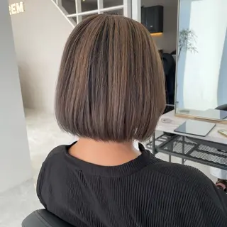 ミディアム BLEACHI桜田店所属・BLEACHI桜田店 西澤元気のヘアスタイル