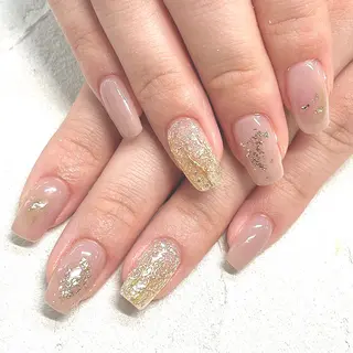 ネイル Bianca市ヶ谷店 Aiuraのネイルデザイン