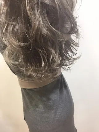 ロング カラー 海外風レイヤーカット 👑店長　平松　由のヘアスタイル